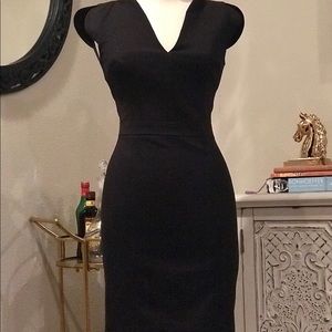 Little Black Dress - Lolo Stretch Sleeveless Dress